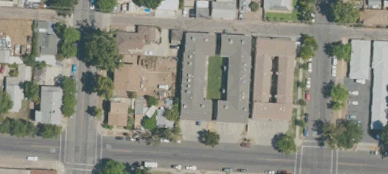 211 Locust St