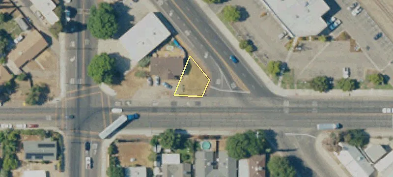 154 Dinuba Ave