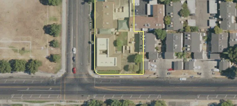 985 Willow Ave Ste, Unit 104