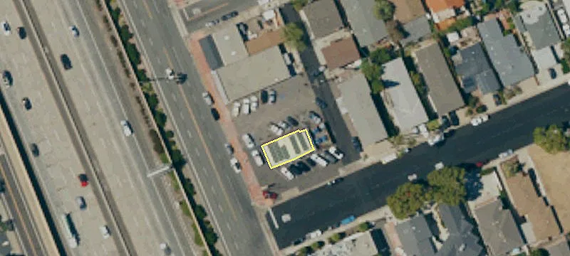 3300 El Camino Real