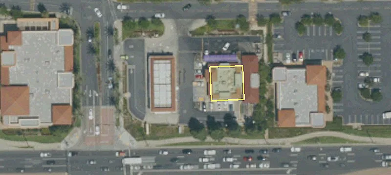 2405 Imperial Hwy