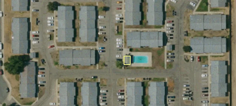 1640 Garces Hwy