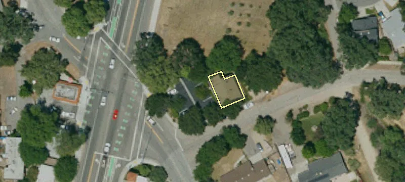 7005 Atascadero Ave