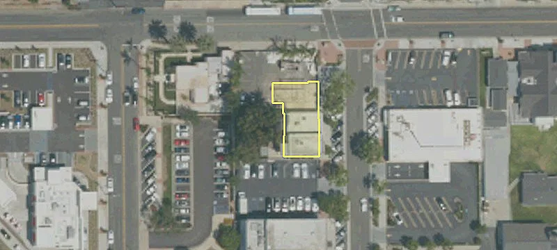 4815 Main St