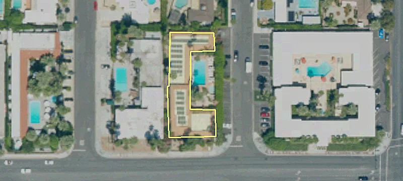 1600 Palm Cyn Dr