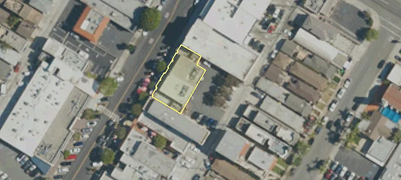 330 Main St