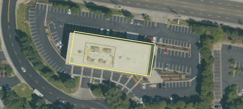 23041 Avenida De La Carlota