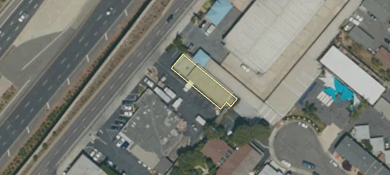2020 Newport Blvd