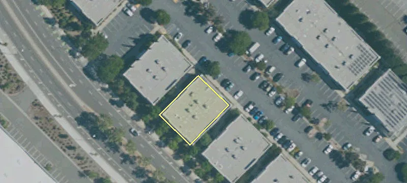 6100 Hellyer Ave