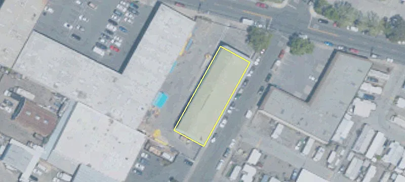 2882 Spg St