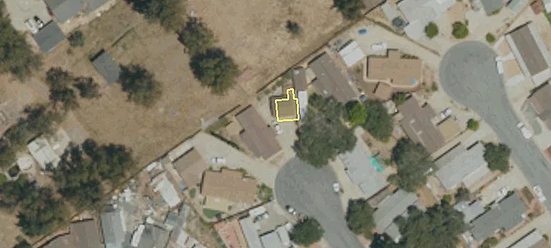 275 Chaparral Ln