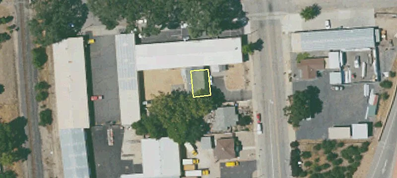 1733 Riverside Ave