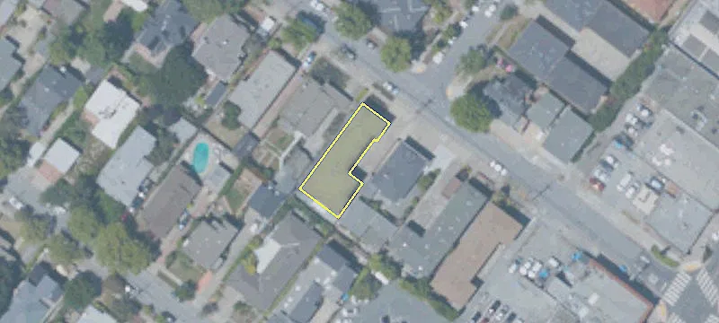 1225 Laguna Ave