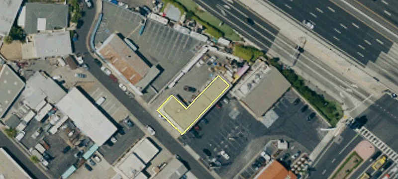 140 Avenida Navarro