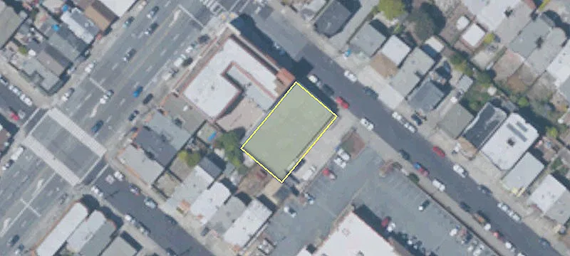 77 Goethe St