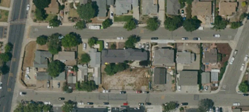 1624 Elm Ave
