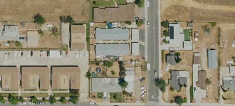 825 Cherry Ave