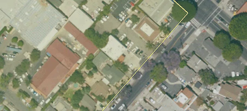819 Montecito St