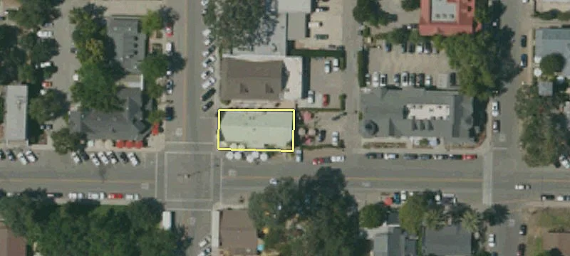 2900 Grand Ave