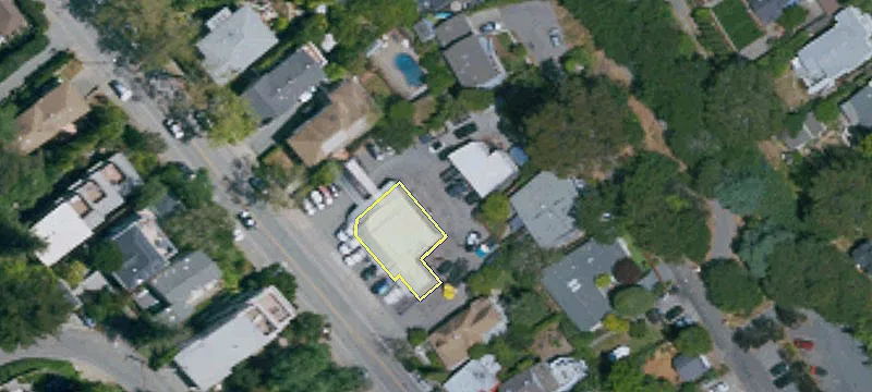 28 Corte Madera Ave