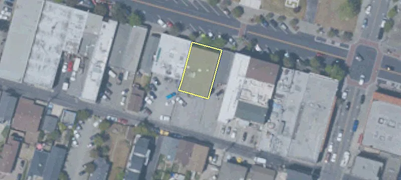 421 Grand Ave