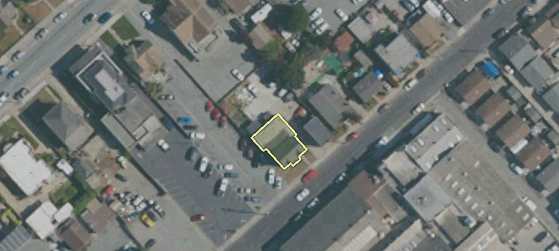 231 Ctr St, Unit 3
