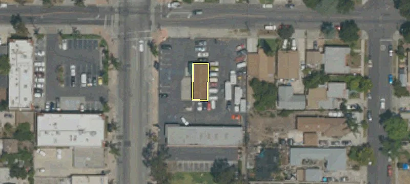 2101 Main St