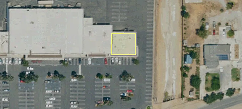 9121 Jurupa Rd