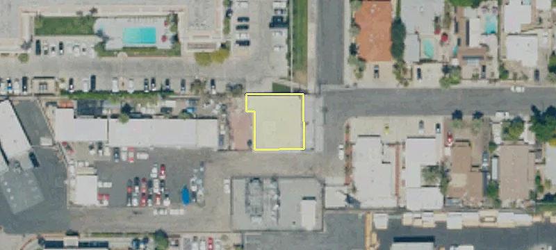641 Calle Chia