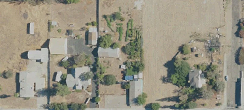 886 Grangeville Blvd