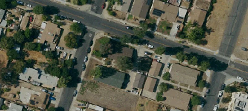 320 Poe St