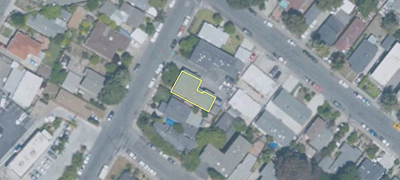 70 Buckingham Ave