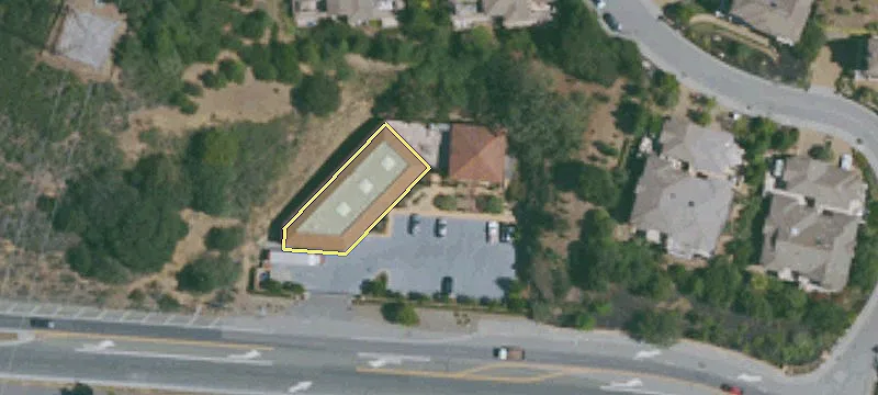 135 Sir Francis Drake Blvd