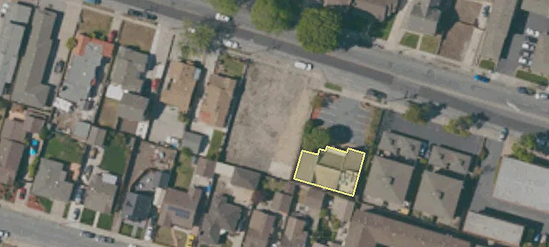 238 Romie Ln