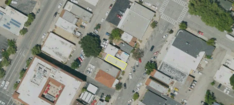 5950 Entrada Ave