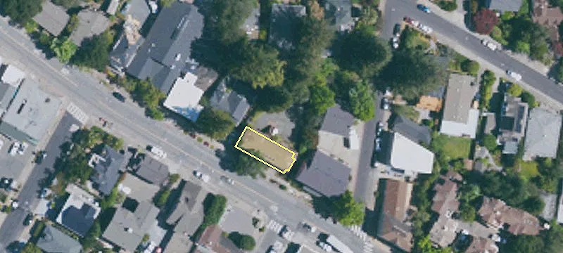 203 Blithedale Ave
