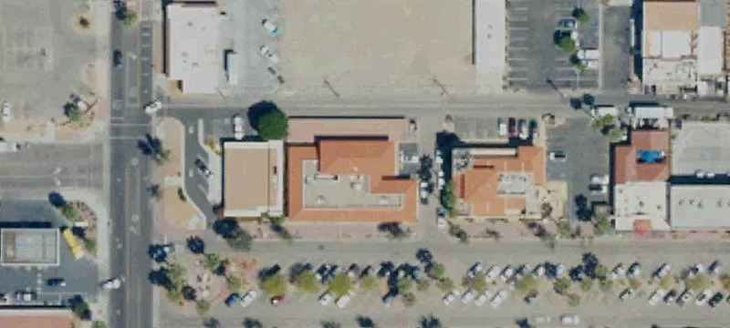 78060 Calle Estado
