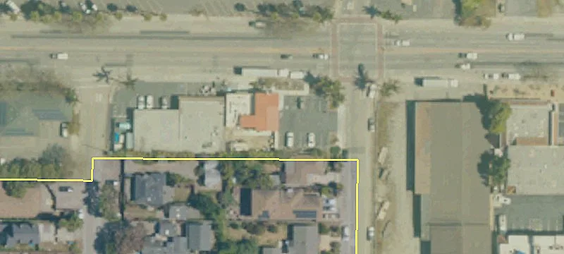 3790 Portola Dr