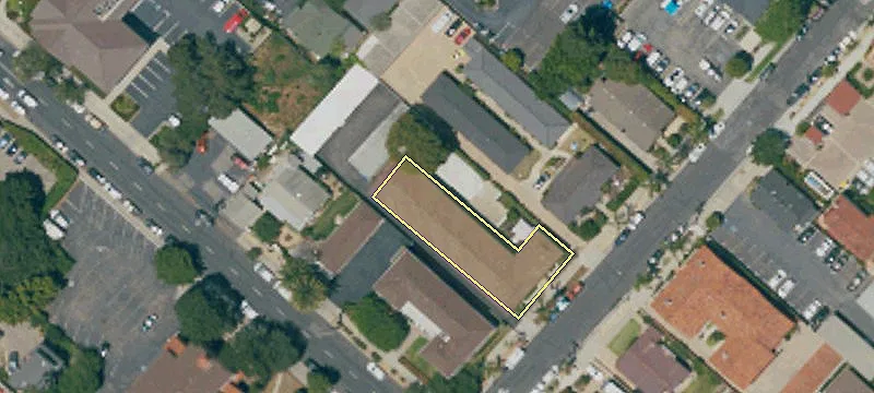 28 Pedregosa St