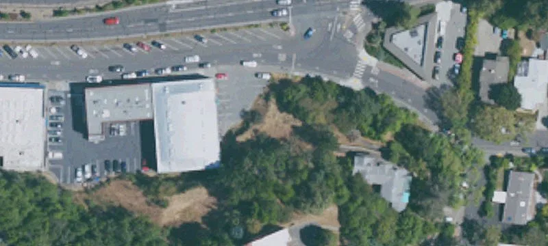 270 Greenfield Ave