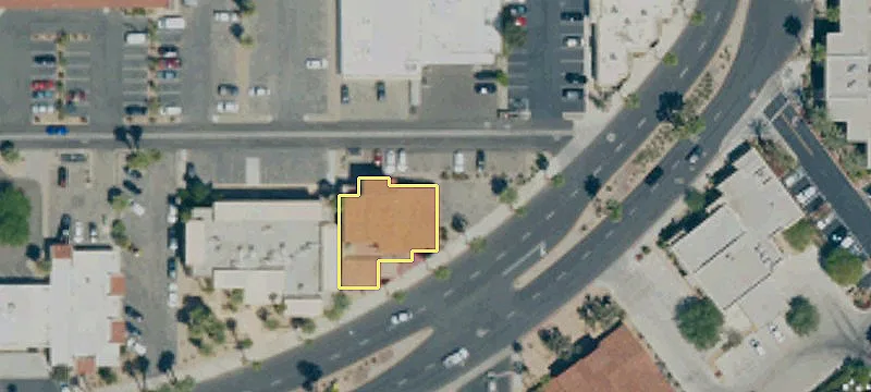 74120 El Paseo