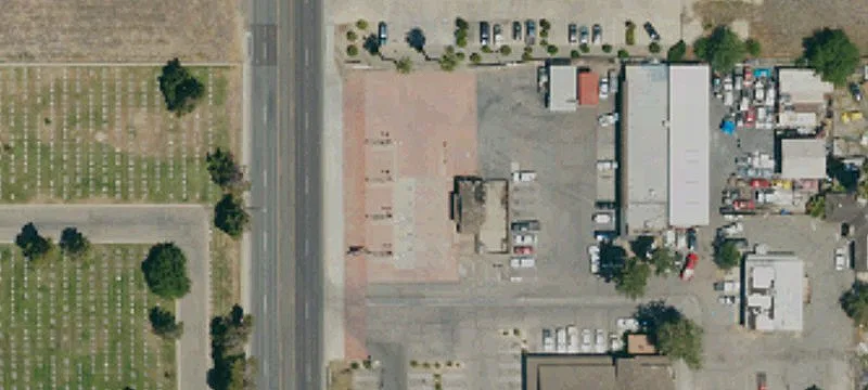 2469 San Jacinto Ave