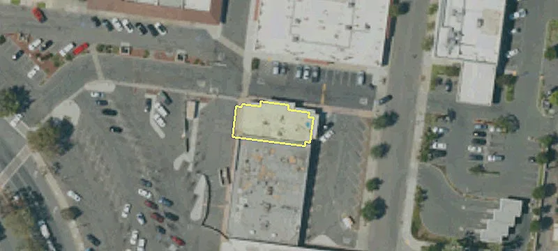 675 Main St