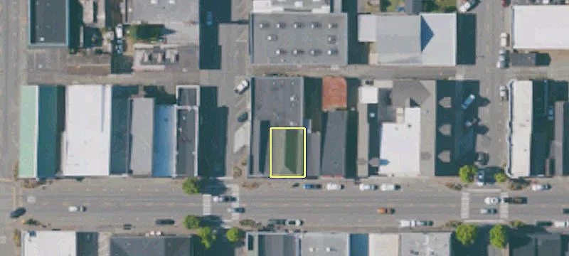 1006 Main St