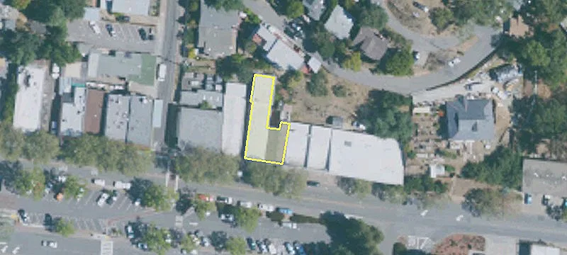 1820 Sir Francis Drake Blvd