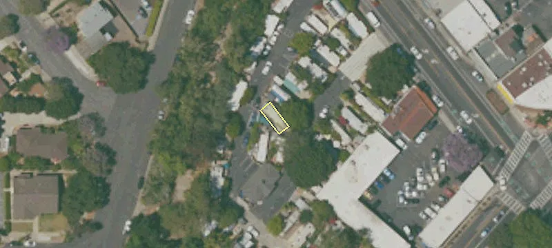 2717 De La Vina St