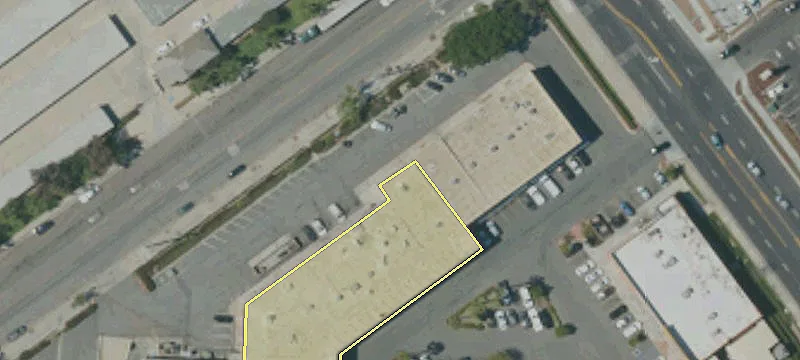 780 Main St