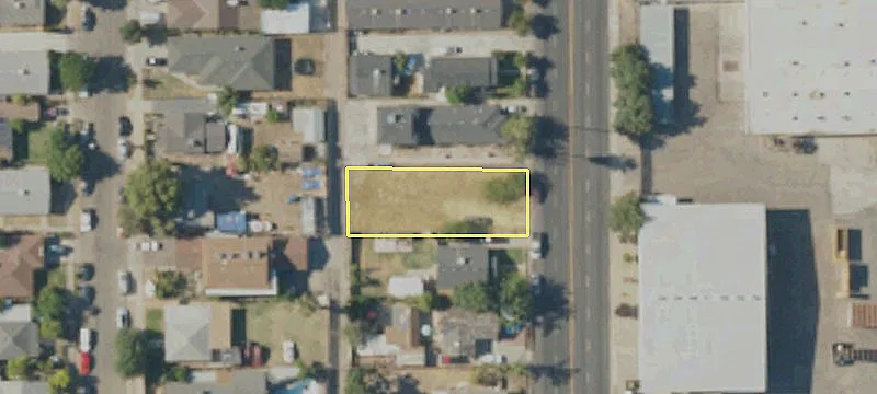 1335 Academy Ave