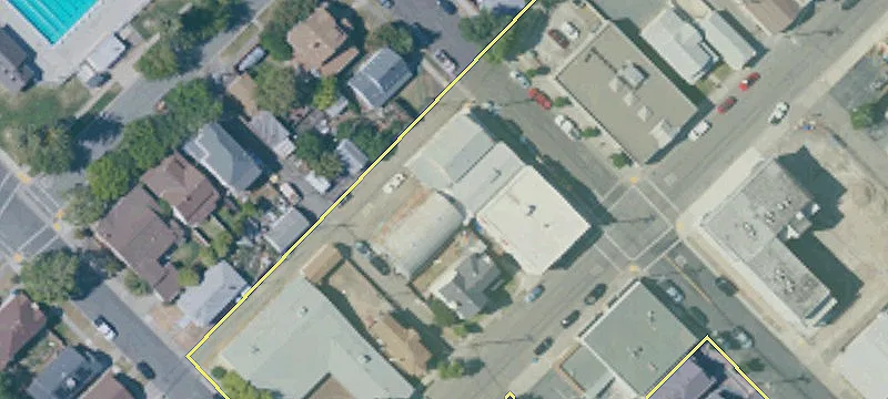 221 Montezuma St