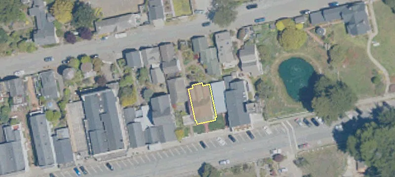 45050 Main St